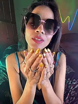 Ivy_the_goddess live cam on StripChat