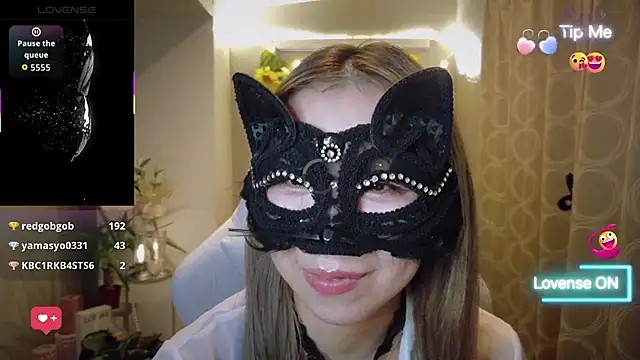 arianozomi_0808 live cam on StripChat