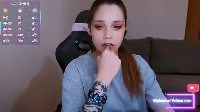 kittenalissa live cam on StripChat