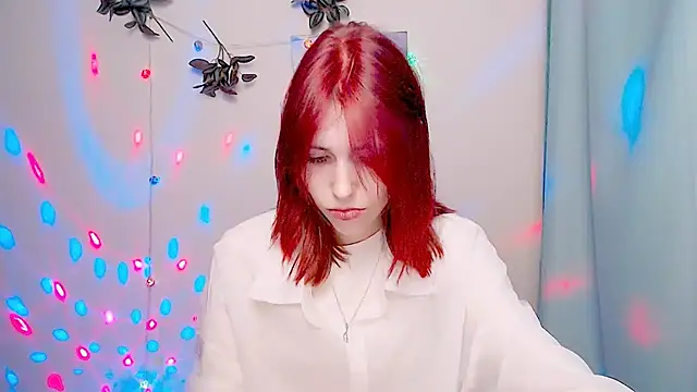 GuessMe___ live cam on StripChat