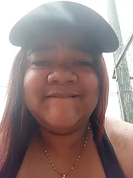Meellcarioca live cam on StripChat