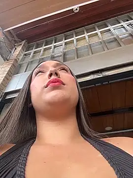 Naughty-Samanta- live cam on StripChat