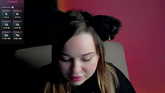 Hot_moon_666 live cam on StripChat