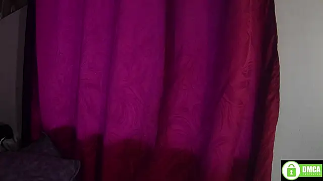 StarElii live cam on StripChat