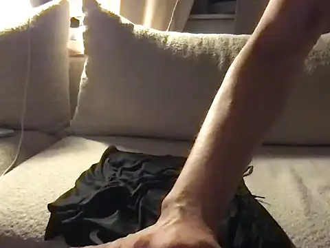 Perwers_41 live cam on StripChat