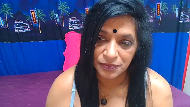INDIANFUSION live cam on StripChat