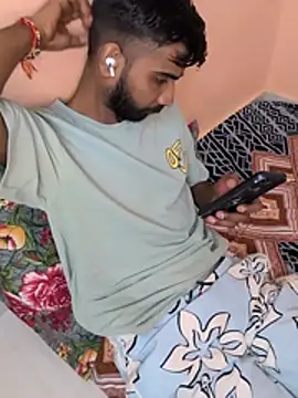 bisexual_yh live cam on StripChat