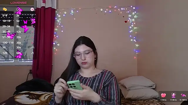 imsohornydacom live cam on StripChat