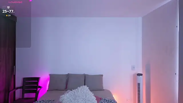 sofix__ live cam on StripChat