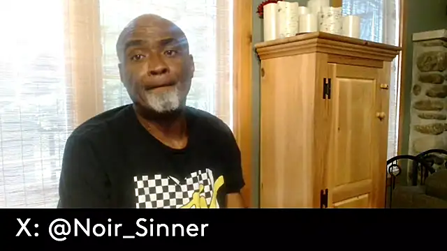 sinnernoir live sex cam