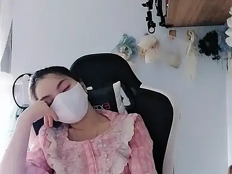 Lemonn99 live cam on StripChat