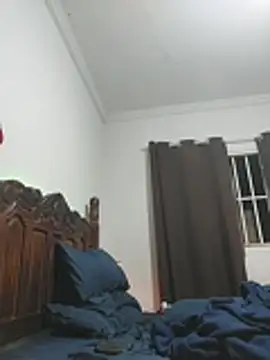 Gasc_1992 live cam on StripChat