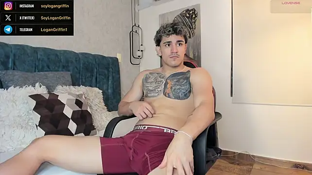 JeergMuscle live cam on StripChat
