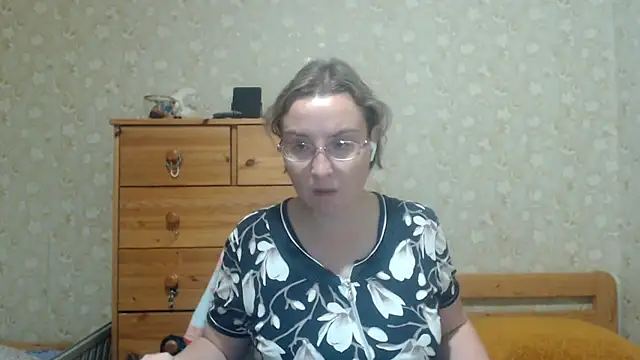 Smart_Rose live cam on StripChat