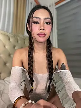 Innocent_yanixx69 live sex cam