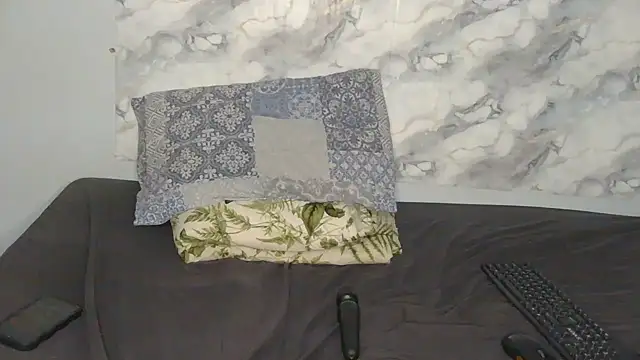 HornyBlackSlut live cam on StripChat