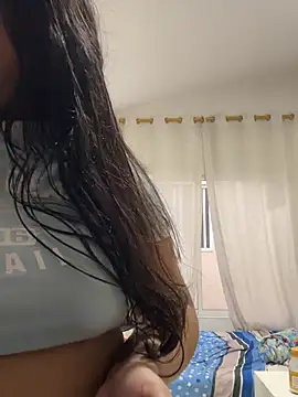 violetaluxe live cam on StripChat