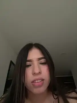 Sweet_rebel live cam on StripChat