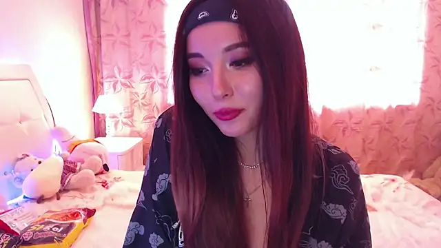 lilianbee live cam on StripChat