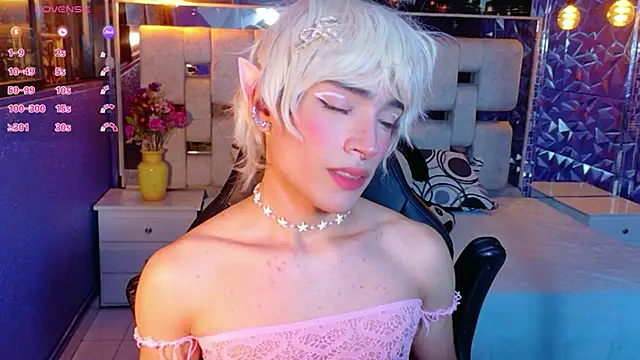 isaac_nova live cam on StripChat
