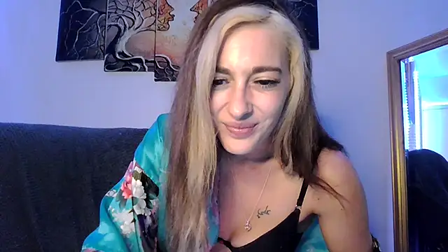 NovaLorenX live cam on StripChat