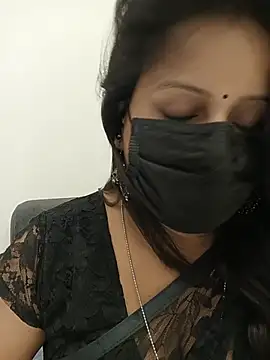 noty_girl2 live cam on StripChat