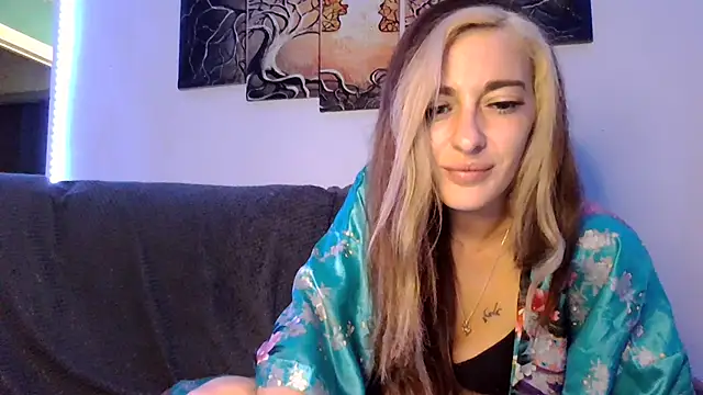 NovaLorenX live cam on StripChat