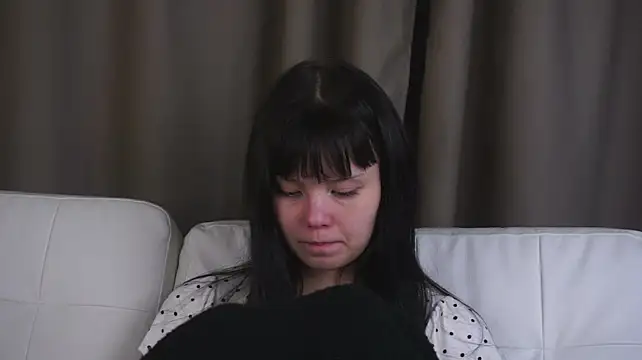 EnolaPizza live cam on StripChat