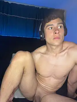 AustinJones_ live cam on StripChat