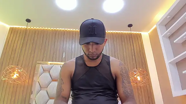 Robin_Rief live cam on StripChat