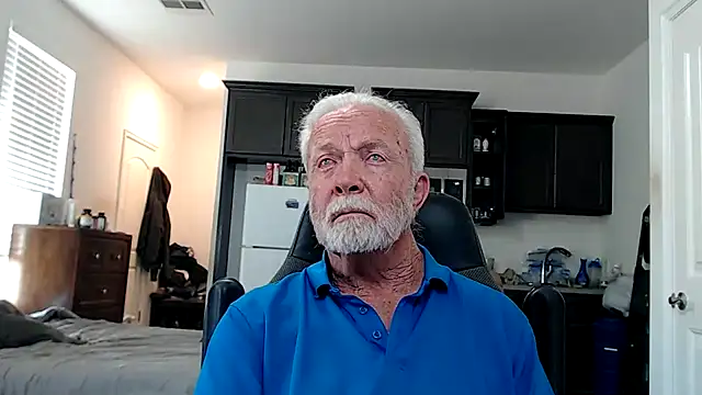 rockpoint69 live cam on StripChat