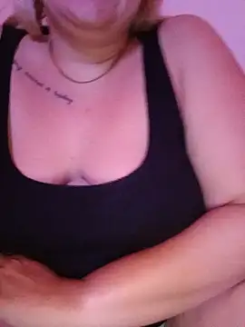 rethimno92 live cam on StripChat