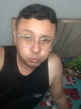 jlmg2388 live cam on StripChat