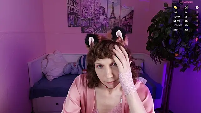 Kate_Avis live cam on StripChat