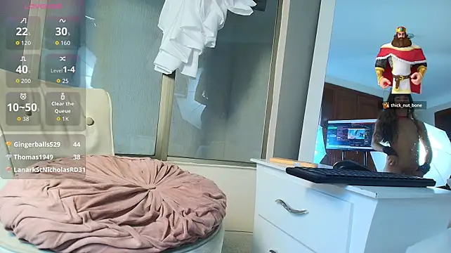 bloom_apple live cam on StripChat