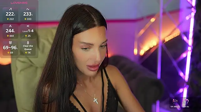 JasminBee live cam on StripChat