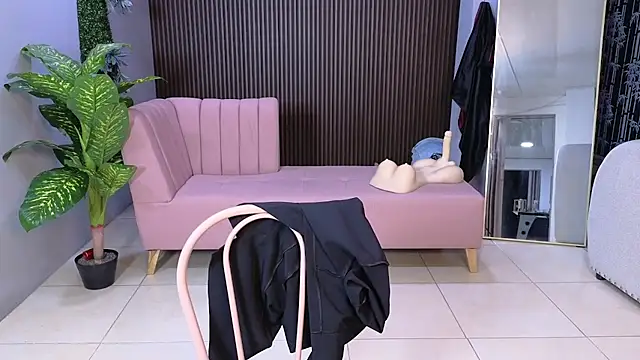 sexx_adict live cam on StripChat