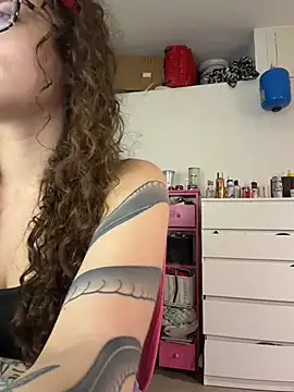 ladyturtle live cam on StripChat