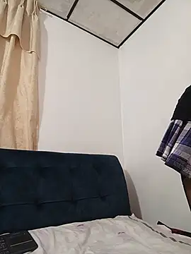 IsisBlake live cam on StripChat