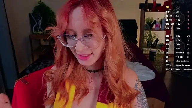 WICKEDEMBER live cam on StripChat
