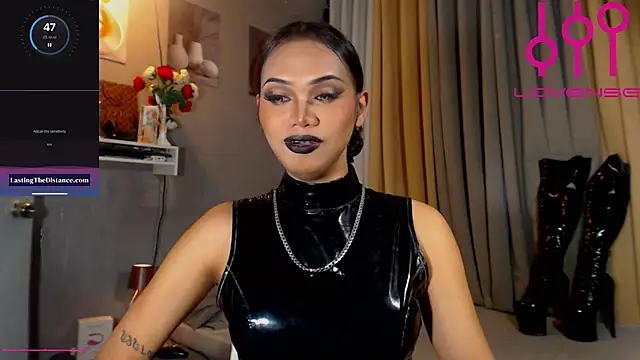 Lexi_ThunderFuck live cam on StripChat