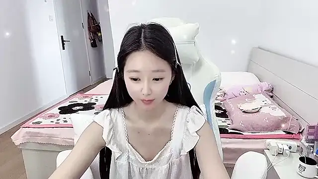 -qingqing live cam on StripChat