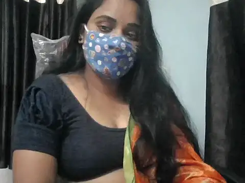 Rathi-priyaa live cam on StripChat