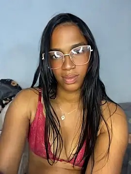 FlorSalvaje_ live cam on StripChat