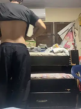 valdren_vylord live cam on StripChat