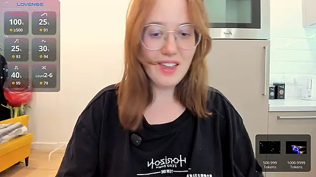 Charmy_Gracy live cam on StripChat