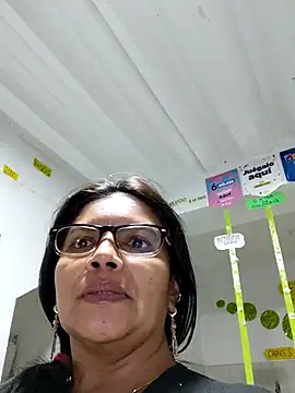 DianaOchoa_ live cam on StripChat