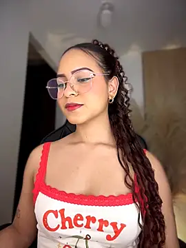 gretta_kler1 live cam on StripChat