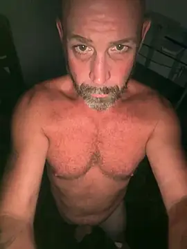 LutealCarping live cam on StripChat