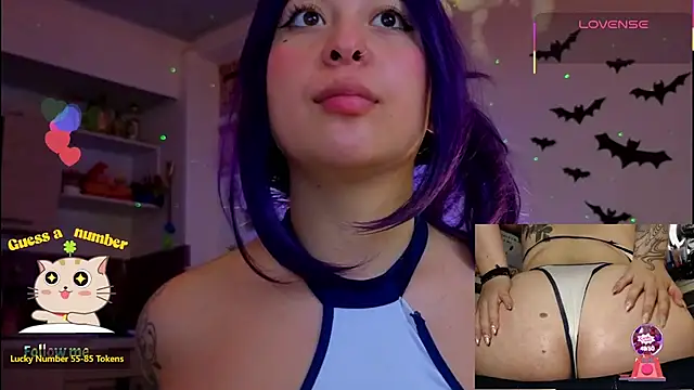 Celeste_Bauman live cam on StripChat
